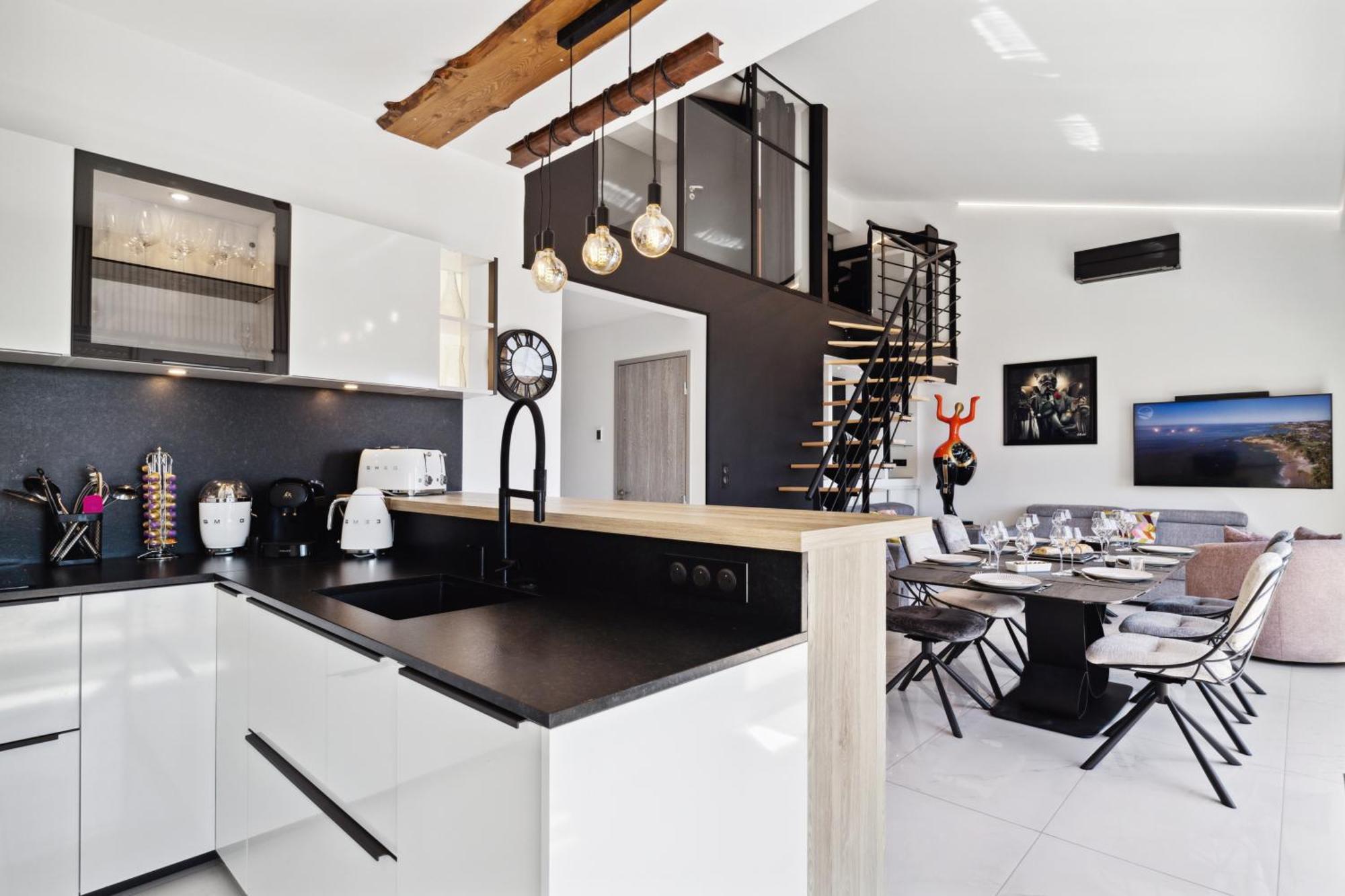 Duplex Villa Les Pins 89M2 Et Terrasse 30M2 Antibes Zewnętrze zdjęcie