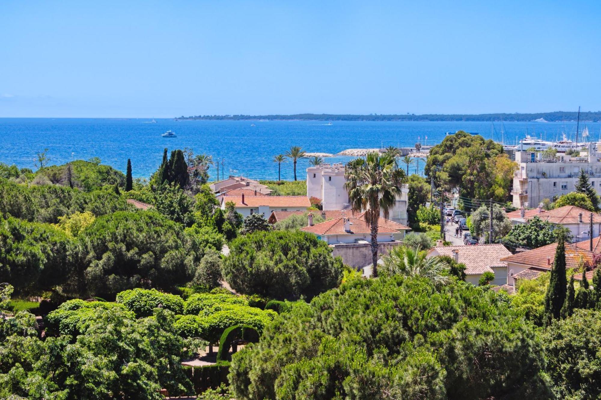 Duplex Villa Les Pins 89M2 Et Terrasse 30M2 Antibes Zewnętrze zdjęcie