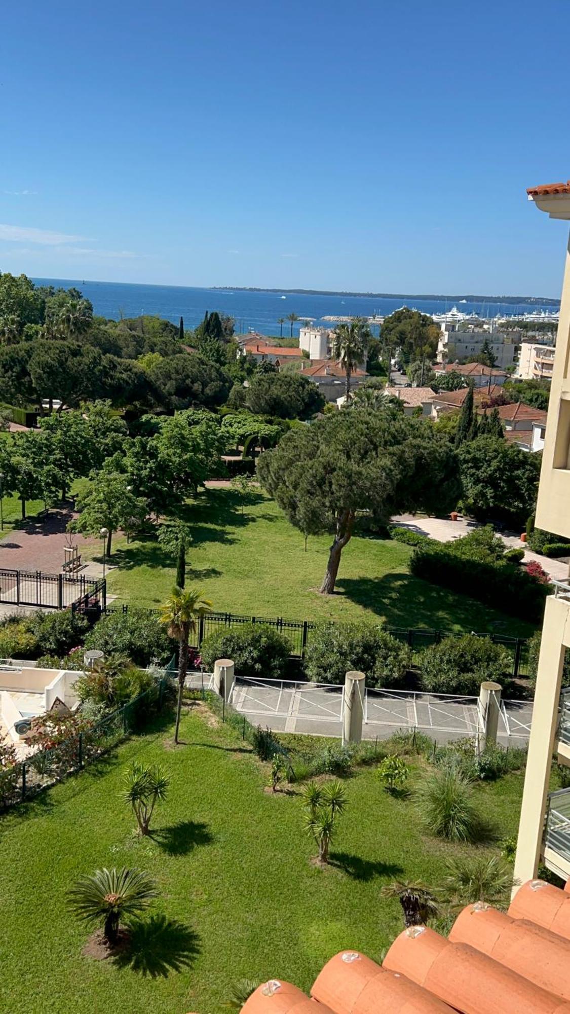 Duplex Villa Les Pins 89M2 Et Terrasse 30M2 Antibes Zewnętrze zdjęcie